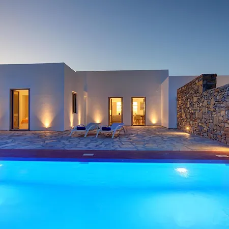 Summera Paros