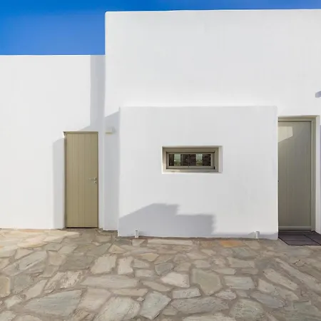 Summera Paros Chrisi Akti (Paros)