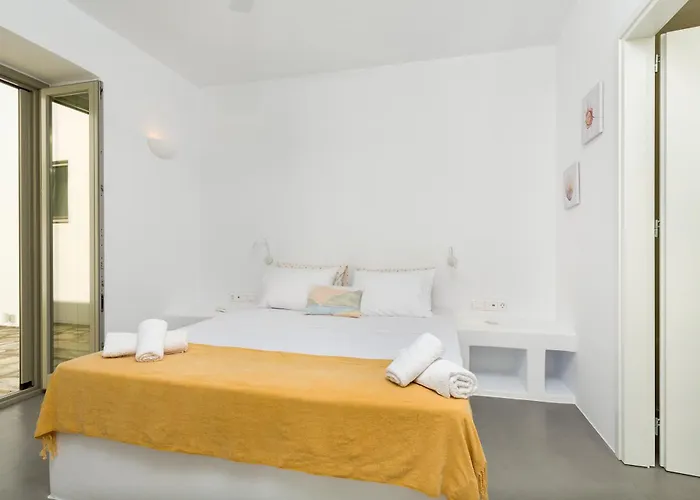 Summera Paros Willa Chrisi Akti (Paros)